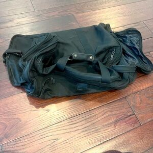 Tumi duffle bag